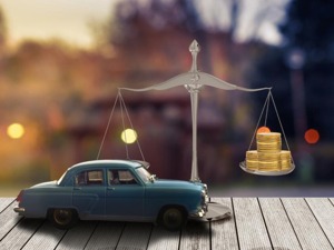 汽车信贷红海一片？汽车金融业连续两年净利增速达40%，8家公司去年增资超百亿