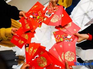 腾讯“春运”刷红包、阿里线上摸彩票.....几家科技大佬开工发钱咯