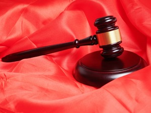  你敢相信?骗子用锌冒充银骗钱 上当的居然不止一家银行……