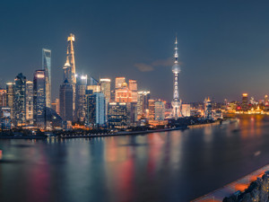 发改委：放开放宽除个别超大城市外的城市落户限制