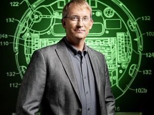 专访iRobot董事长Colin Angle：服务机器人更注重软件 未来竞争将更激烈