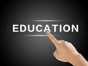 大多只有初高中学历，伪造材料骗取工作许可……备受追捧的“金牌外教”为何如此惊心？