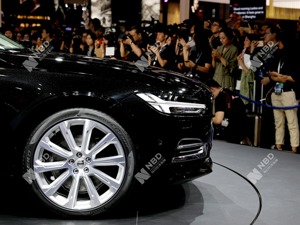 3.5万美元Model 3下月上市 特斯拉盘后下跌