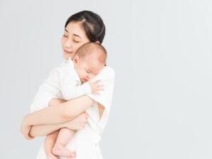 揭秘：月薪25000元，还得提前半年约！月嫂行业为啥这么火？
