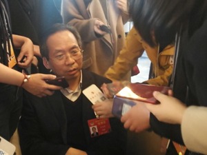全国政协委员、财科院院长刘尚希接受每经记者采访：金融科技是解决中小微企业融资贵重要途径