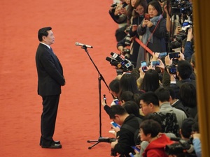 中国民航局局长冯正霖：将来坐飞机 你的行李全程都在自己监督之下