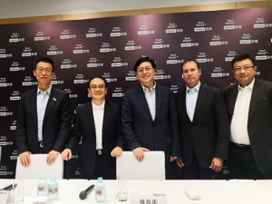 全国人大代表、联想集团董事长杨元庆：消费者购买新技术电脑应进行补贴