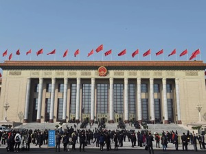 个税红包才到手，总理刚刚又宣布：一个更大红包来了，影响14亿人！