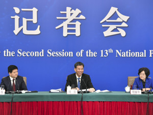 财政部：增值税改革是今年减税降费“主菜” 调整税率有利于推进三档并两档