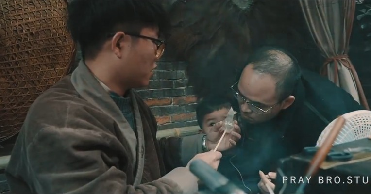 充满无限可能的未来之都，来耍嘛，巴适得很。