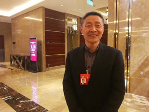 每经专访全国政协委员、哈电集团董事长斯泽夫：不能完全“弃煤化” 中国已建立世界最大煤炭高效利用体系