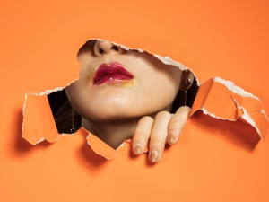 中国女性到底有多厉害？全球最成功女企业家近六成来自中国，A股最有钱女掌门是她
