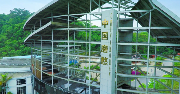 人物观察 | 胡文昌：近年磨憨口岸出入境货物、人员快速增长