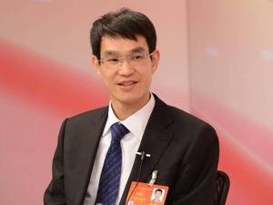 全国人大代表、晶科能源CEO陈康平：建议财政部出台配套政策 加大力度兑付光伏拖欠补贴 
