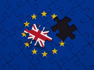 英国议会否决“无协议脱欧” 外界猜测内阁可能试图迫使梅下台