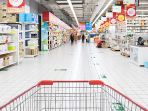 中国1-2月社会消费品零售总额同比 8.2%，低于前值，但与预期相符