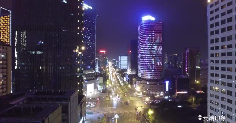 成都，真的是一个来了就不想离开的城市。