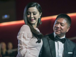 从百亿富豪到欠债“老赖”  商人綦建虹的影视浮沉