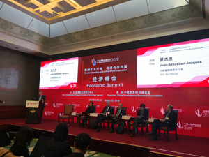 我国“老朋友”比“小朋友”多了1000万， 这真的代表人口红利的消失吗？ 