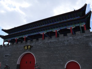 “曹园”？拆！不论涉及什么人，都要一查到底！
