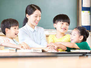 “名师”网课竟现常识错误 在线教育缘何频频“掉线”