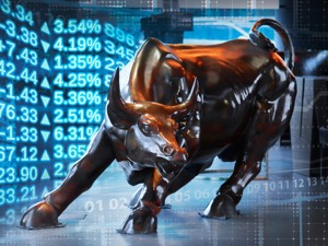 两市半天成交额6500亿，两融余额突破9200亿，深证成指周线12连涨，A股第二波上涨来袭？
