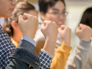 九成私募半仓以上，四月准备大干一场？