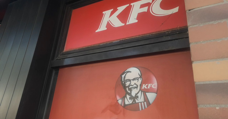 视频丨如果没有快餐店 这些老人去哪里