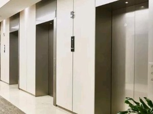 业绩下滑近七成，买理财产品都被坑，这家上市公司还要一年分两次红