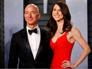迫不及待在一起？贝佐斯分手后 他的“绯闻女友”也要离婚了