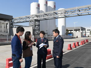 增值税税率下调引发链条效应 多领域产品降价惠及民生、消费