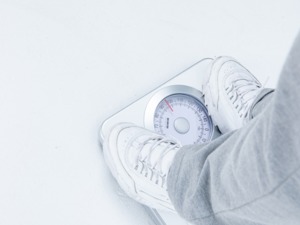 自己打针就能轻松瘦？网红“减肥笔”风险几何
