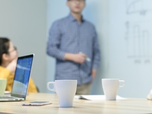李国庆谈“996”：管理者提高决策科学性比员工加班更有价值