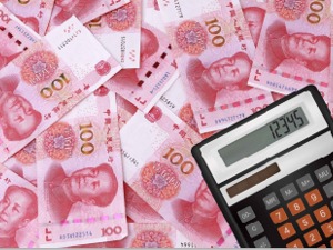 奔驰车主被迫交的金融服务费是啥？税务部门查清楚了