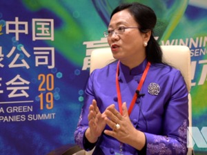 专访依文集团董事长夏华：“火”是一阵子“活”是一辈子，企业耐得住寂寞才长久