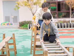 入学门槛比肩公办园，普惠幼儿园引发新“入园难”？