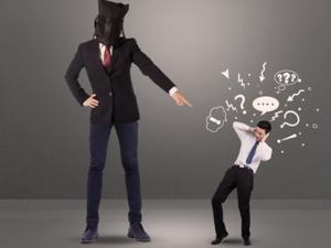 网上现“代吵架”业务，律师：违反公序良俗，情节严重或构罪
