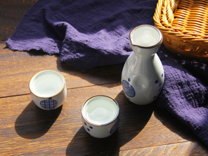 青花郎停货、洋河两大产品暂停开票 淡季名酒企调整忙