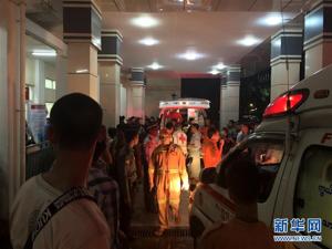 孟加拉国航空公司一客机冲出跑道断成三截 3名中国公民受伤