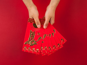 “别人家的年终奖”已经发到手！金融机构年终奖大比拼，30个月工资“羡慕嫉妒恨”