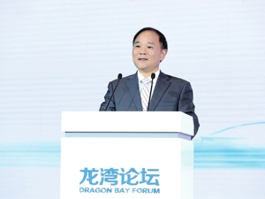 “爬行者智能系统”落地在即 吉利驶入转型发展快车道