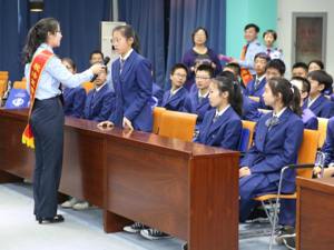 北京门头沟税务局成立税法宣传志愿讲师团 走进大峪中学开讲第一课