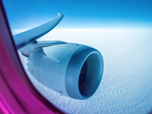 东方航空向波音提出索赔 成为首家提索赔的航空公司