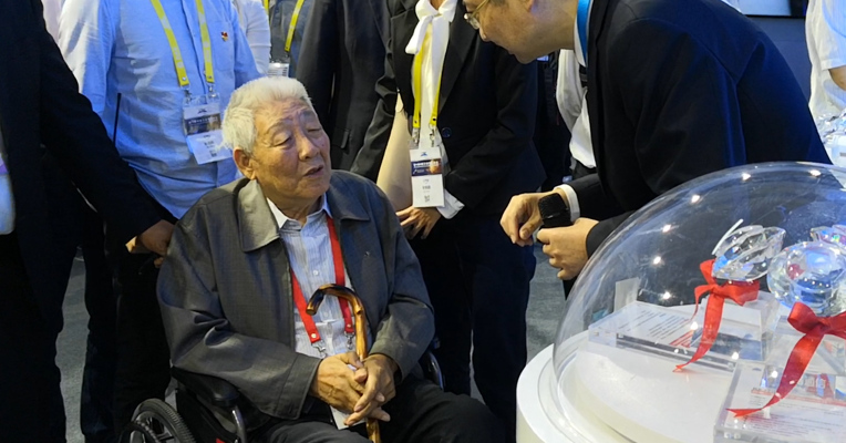 视频 | 致敬泰斗！自主替代之路少不了他—北斗卫星之父孙家栋