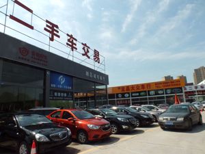 二手车销量迎长期利好：库存超预警线新车持续降价 