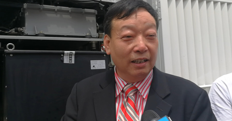 视频丨庞青年及技术人员现身南阳公司总部回应一切 不料槽点满满