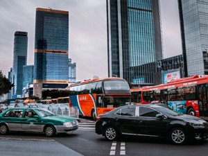 想买车的你看过来！广州、深圳车牌摇号竞拍放宽指标