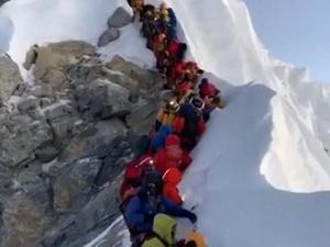 24次登顶珠峰的凯米：攀珠峰死亡不因人太多而是不听指挥