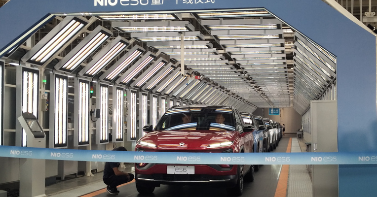 视频｜蔚来第二款量产车ES6正式下线  6月开始交付