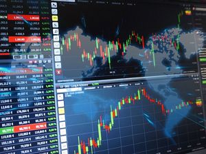 中国反制，说到做到！商务部、新闻联播重磅发声，美科技股盘前风声鹤唳.....